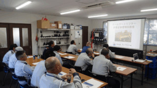 テールゲートリフター作業従事者特別教育