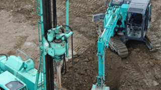 工事の進捗をドローンで空撮しています